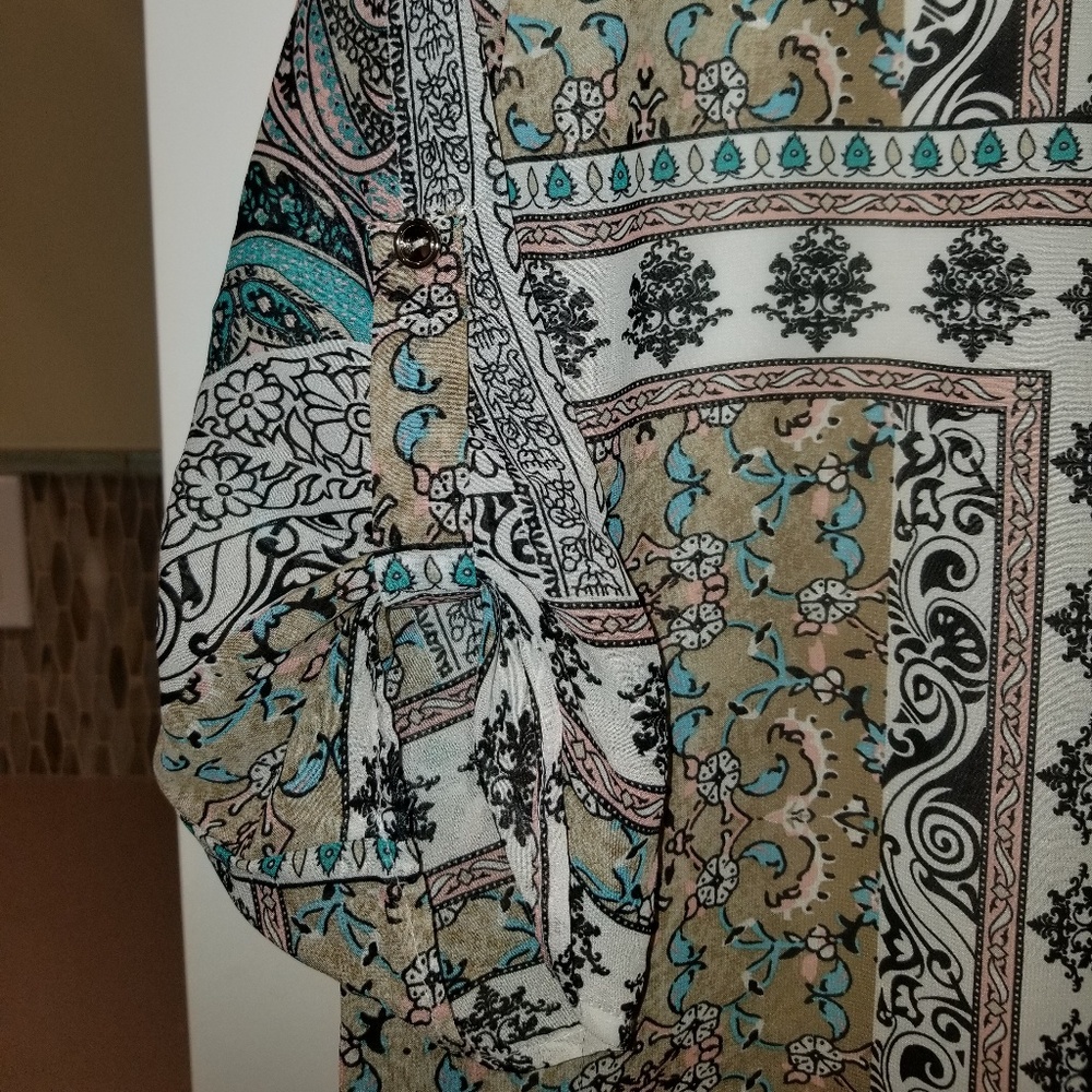 Dress - Picture 3 of 4